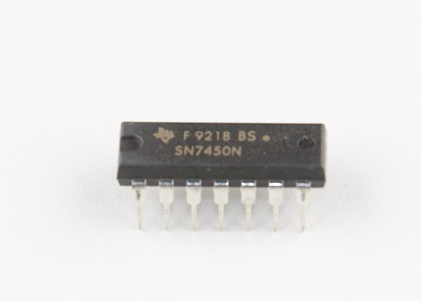 7450 Dual 2-Input NAND Gate