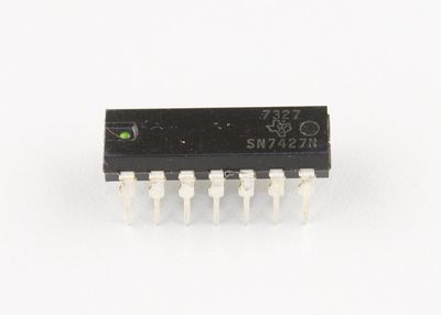 7427 Triple 3-Input NOR Gate