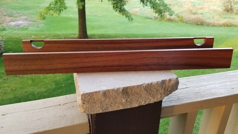 Winding Sticks, 22" Walnut