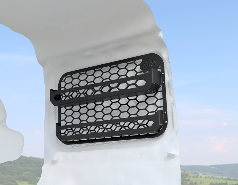 Molle Bird (Window &amp; Shelves 3 Door)