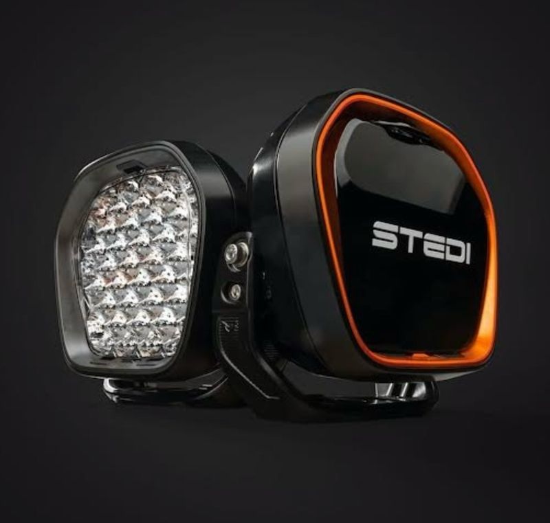 Stedi Type-X Evo 8.5&#39;&#39; Driving Lights [Pair]