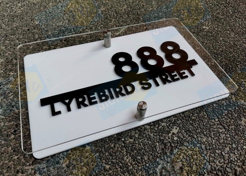 Elite House Plate