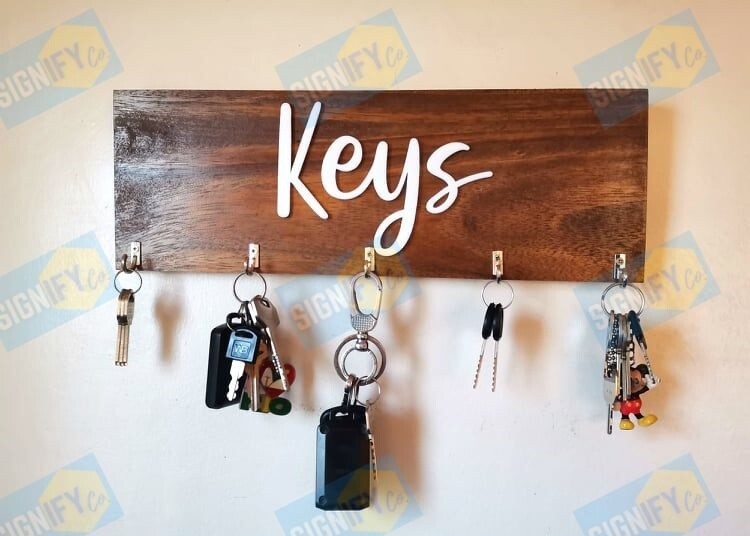 Key / Bow Holders