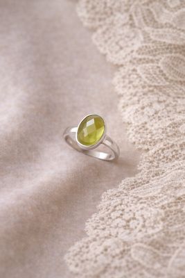 Peridot | زبرجد Size 7us