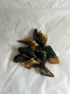 100g Dinky Lamb Hooves