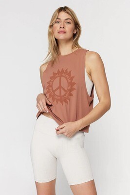 Peace Active Flow Tank in Clay