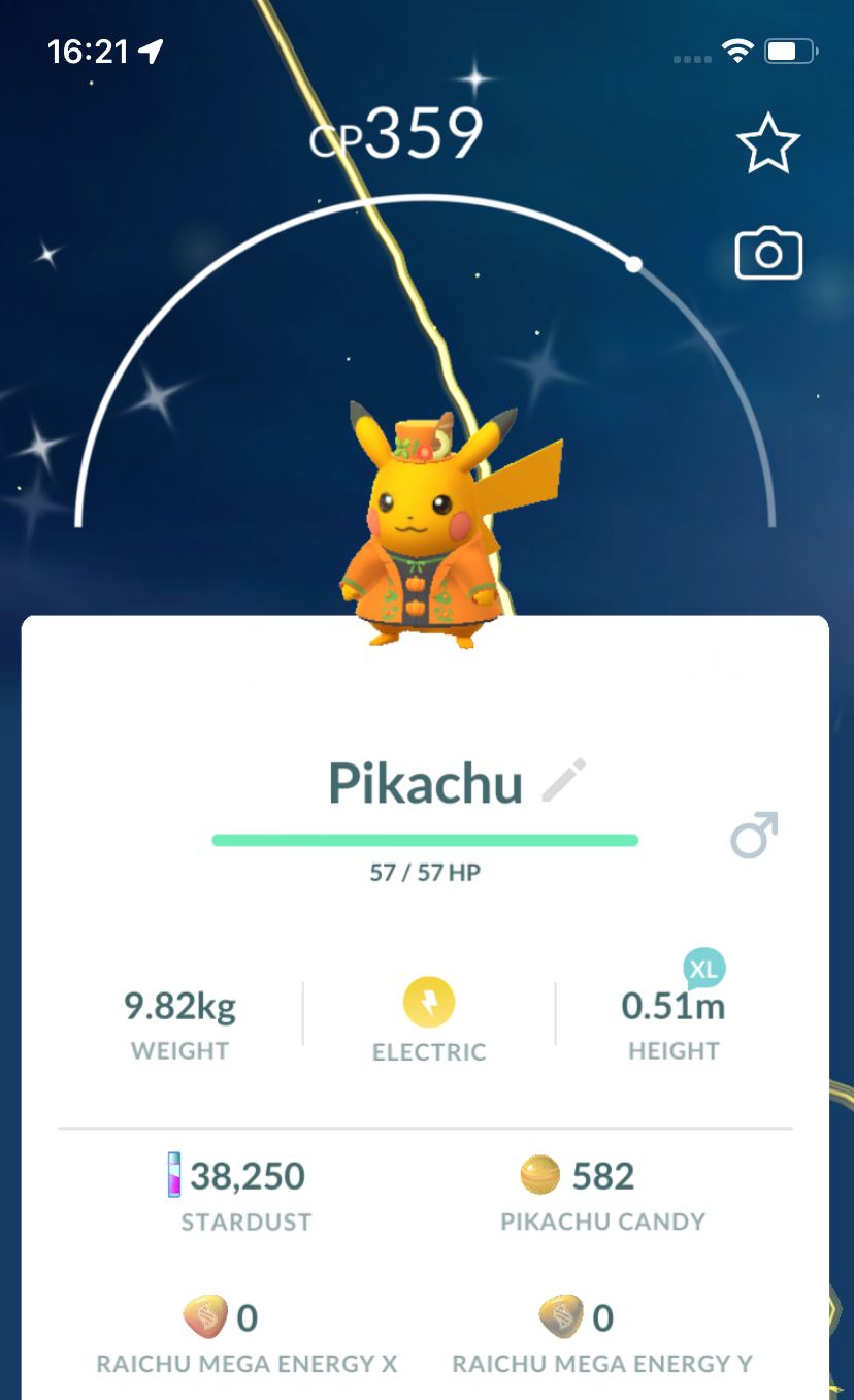 Shiny Pikachu Tricks and Treats - Pokemon GO Trade