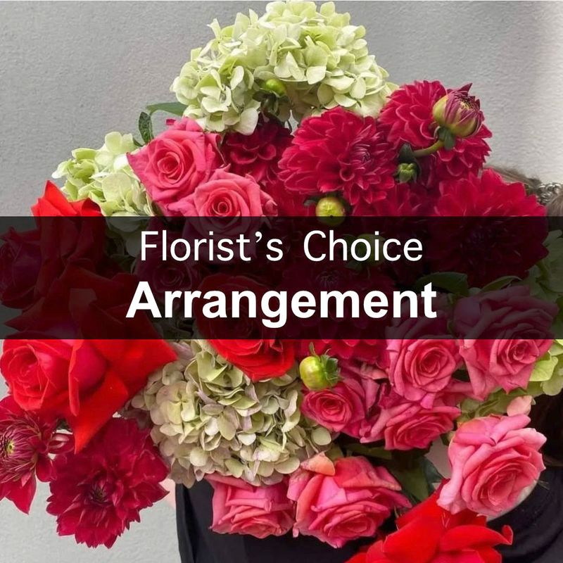 Florist's Choice Valentine's Arrangement Florist's Choice Valentine's Arrangement