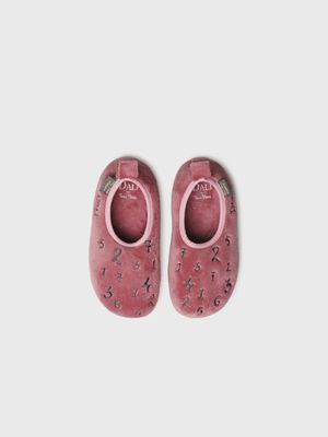 Zapatillas de casa para niños inspiradas en la obra de Salvador Dalí en nude - IMAGINA
