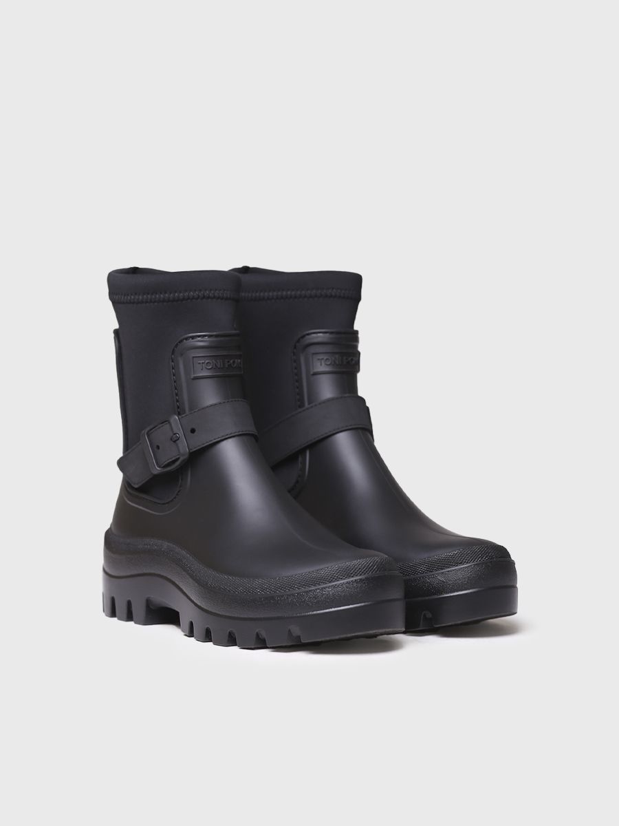 Botín de agua para mujer con hebilla en color NEGRO - CANBY