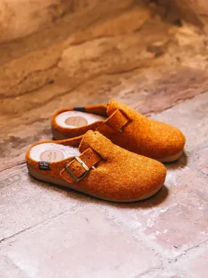 MIMA-FP. Esta zapatilla de casa de mujer se elabora en fieltro MIMA-FP. Esta zapatilla de casa de mujer se elabora en fieltro