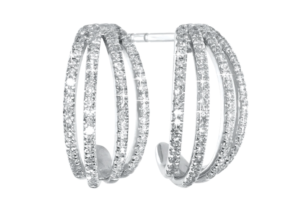 CASCADE diamond earrings, made of 14 ct. white gold and 0,33 ct. TW/SI diamonds. 15.5 mm.