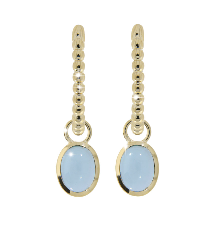 CANDY earrings, made of 14 ct. yellow gold, with cabochon cut London blue topas.  24,5 mm.