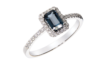 GALANT diamond ring, made of 14 ct. white gold, 0,18 ct. W/SI 0,18 ct. diamonds and 0,70 ct. emerald cut London blue topaz.
