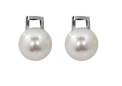 MARILYN pendant for earrings, made of 14 ct. white gold and white 7 mm. pearls