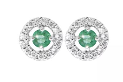 KELLY earrings, made of 14 ct. white gold, 0,15 ct. W/SI diamonds and 0,25 green emeralds