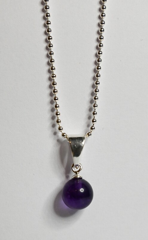 DROPS necklace, made of 925 sterling silver bead chain  and pendant of 7,4 mm. purple amethyst. Handmade by Helle Hennie