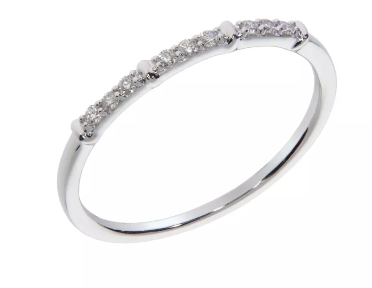 ELLIE diamond ring, made of 14 ct. white gold and 0,08 ct. TW/SI diamonds