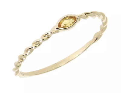 GOLDIE ring, made of 14 ct. yellow gold and 2,8 x 1,4 mm. zitrin