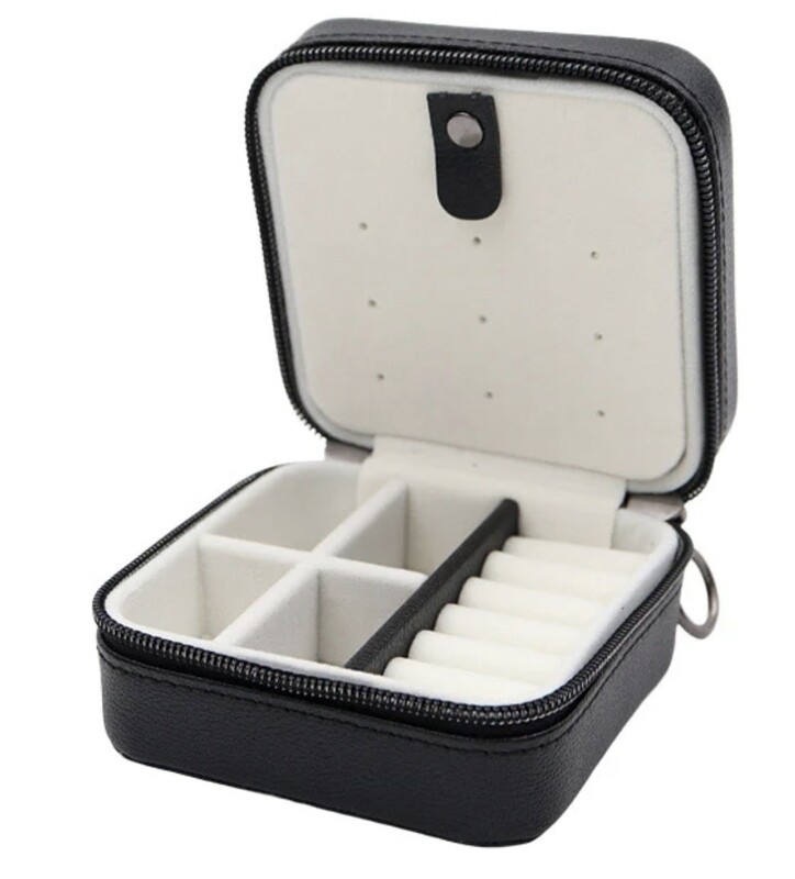 JEWELRY BOX 901
Made of black PVC and off white velvet inside. 
W 100 x D100 x H52 mm.
