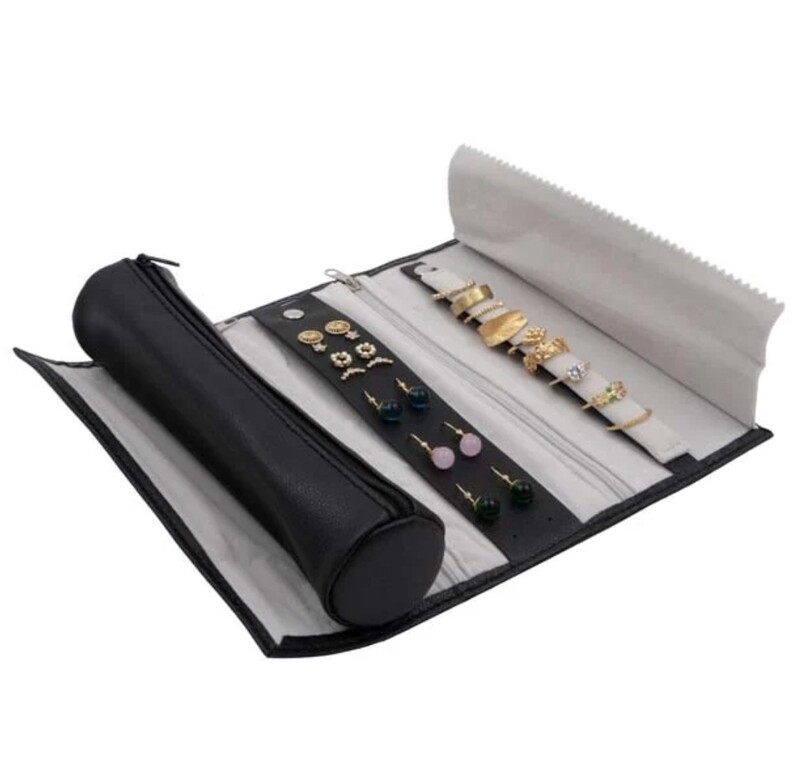 JEWELRY BOX / CASE  904
Made of black PVC and grey velvet inside. 
W 260 x D210 x H70 mm.