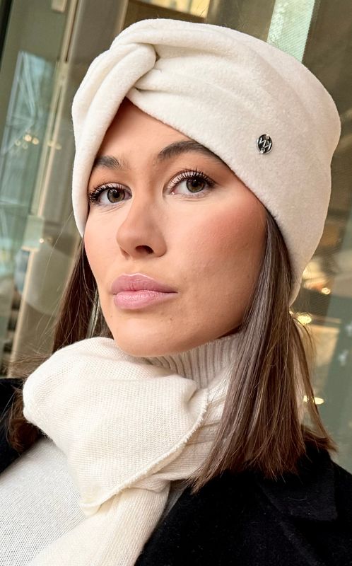 JENINA FLEECE PANNEBÅND - HVIT