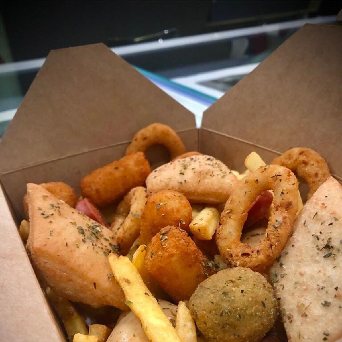 1961 Fritto Misto Botero 
(Patata Stick, Crocchette, Wurstel, Anelli di Cipolla, Pasta Fritta)