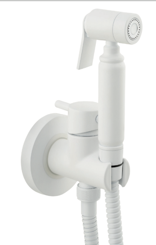 Izas embeddable hygienic cleaner