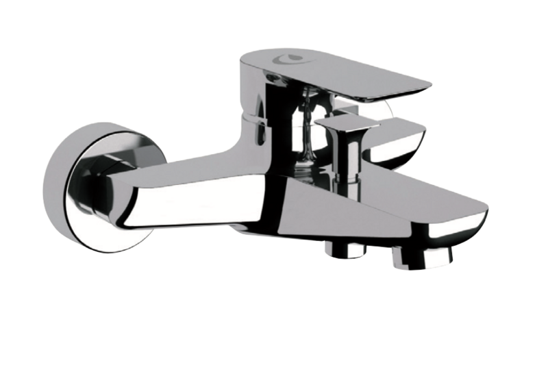 Bath-shower mixer with Moncayo shower equipment