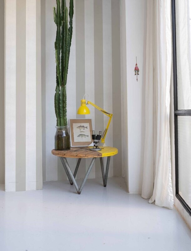 Stripe 8 Yeso