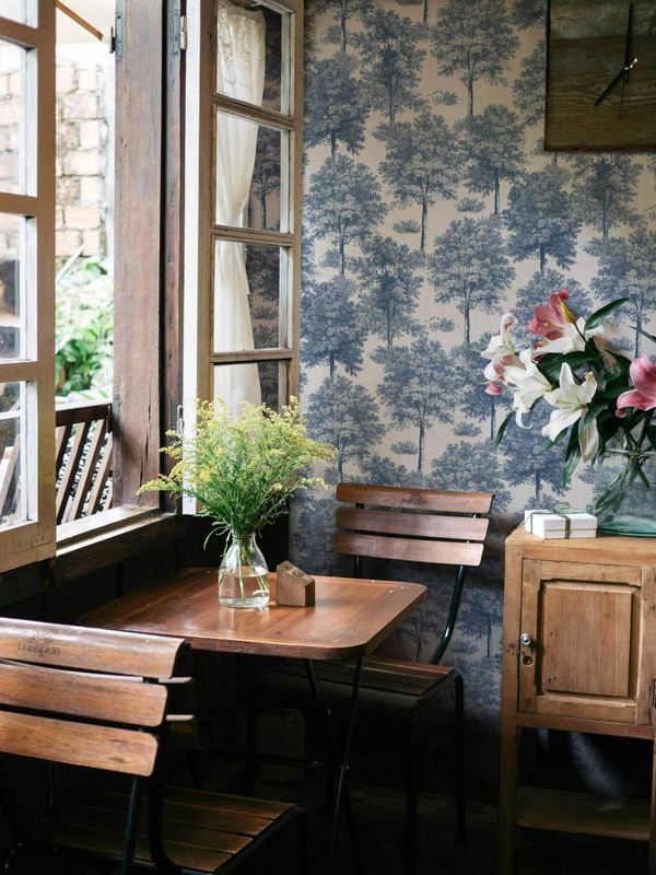 Chestnut tree Blue