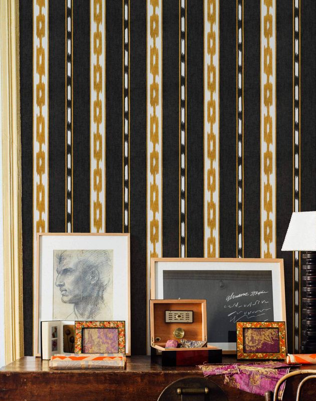 Kente Black