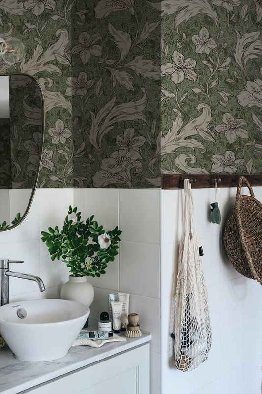 Mattias, Forest Green