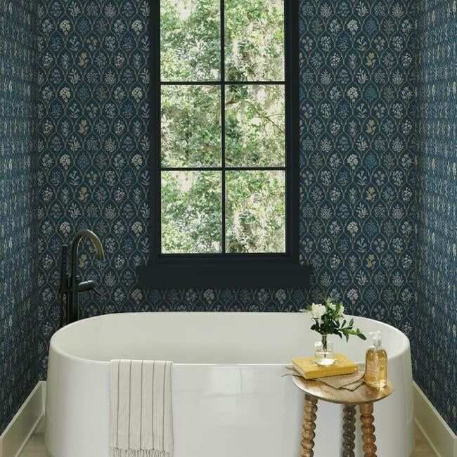 Hawthorne Navy&amp;Gold