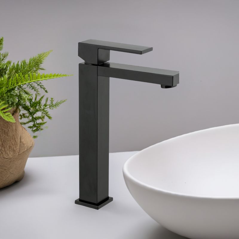 Tizziano high basin mixer