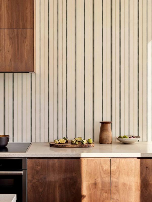 Rolling-Stripes Black