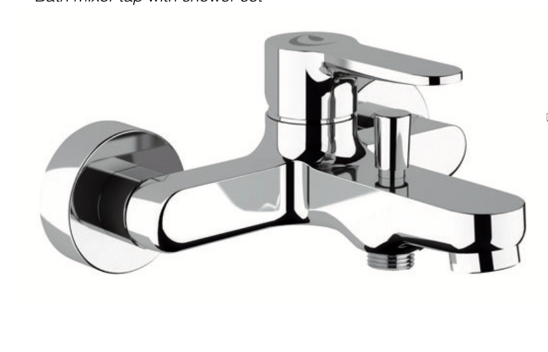 Bath-shower mixer with Ainsa shower equipment