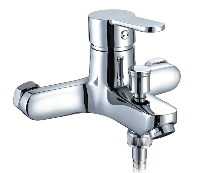 Bath-shower mixer with Leyre shower equipment