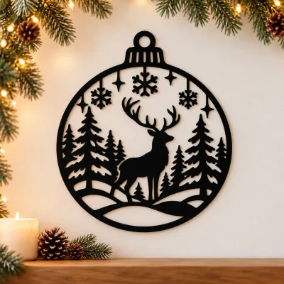 Acryl-Deko Weihnachtskugel - Hirsch im Winterwald Acryl-Deko Weihnachtskugel - Hirsch im Winterwald