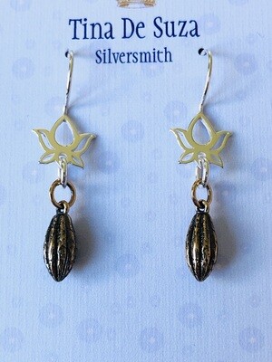 Earrings: Lotus flowers with cocoa pods