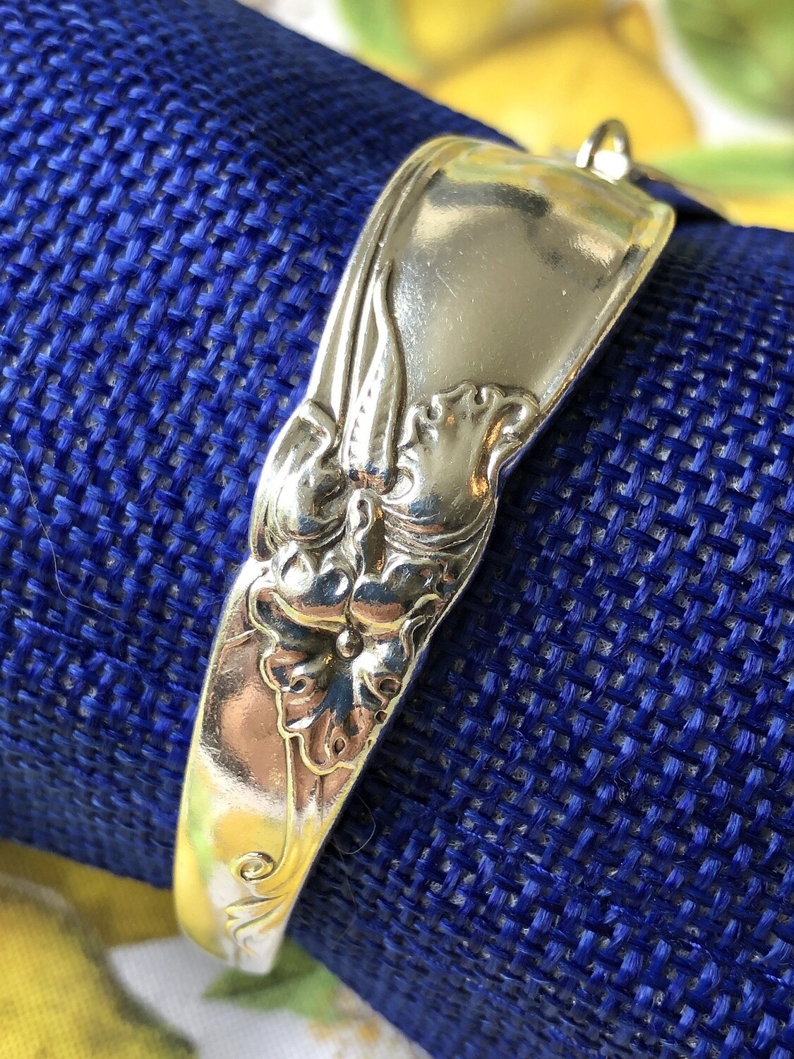 Vintage Cutlery Bracelet White Orchid, 1953 (size XXL) 14