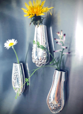 vintage: fridge vases