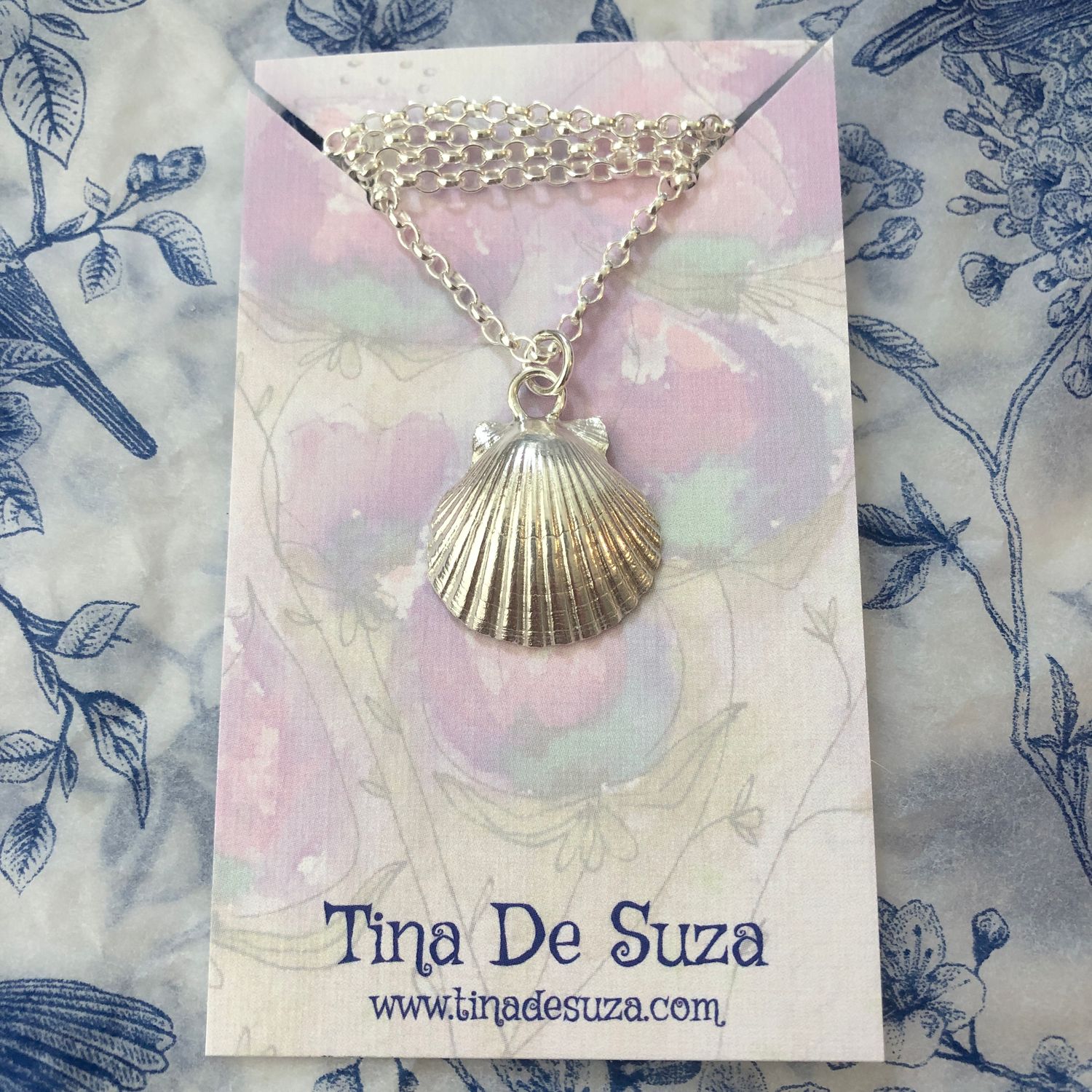 Pendant: Scallop Shell (origin: Takapuna Beach, NZ)