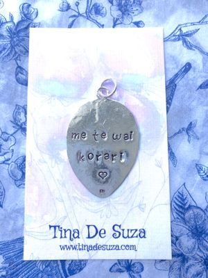 Sterling Tag - ME TE WAI KORARI &lt;3 (sweet as honey)