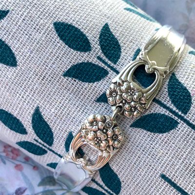 Eternally Yours, 1941 (best fit: max 17cm wrist) :