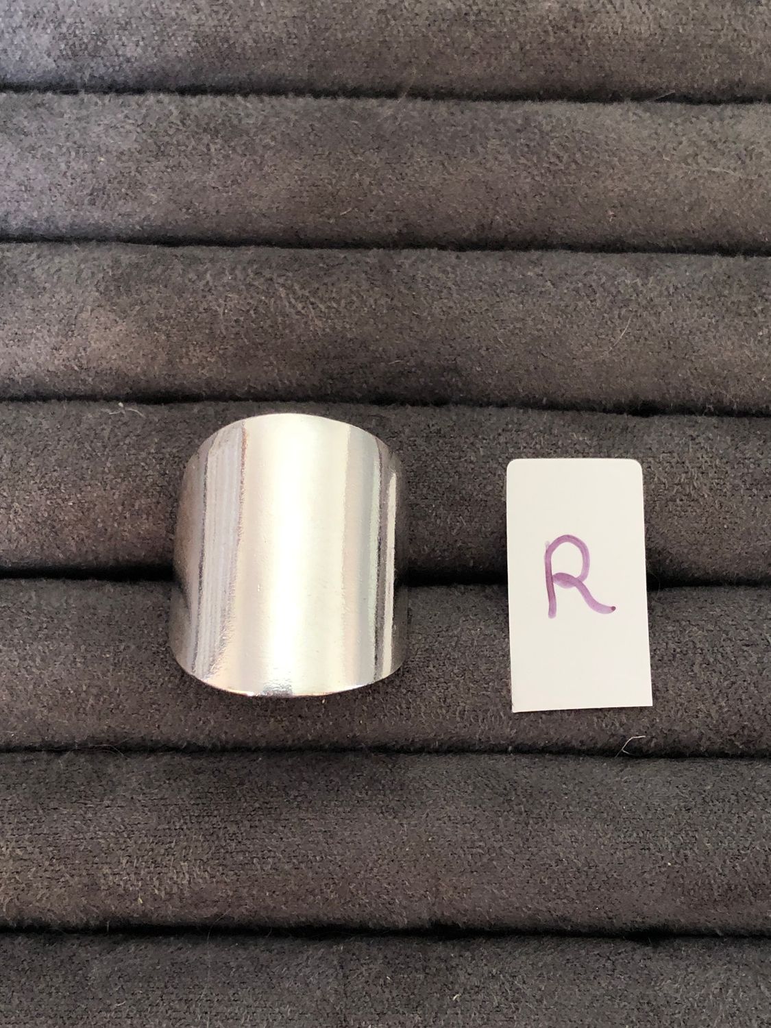 Saddle in Sterling - size R
