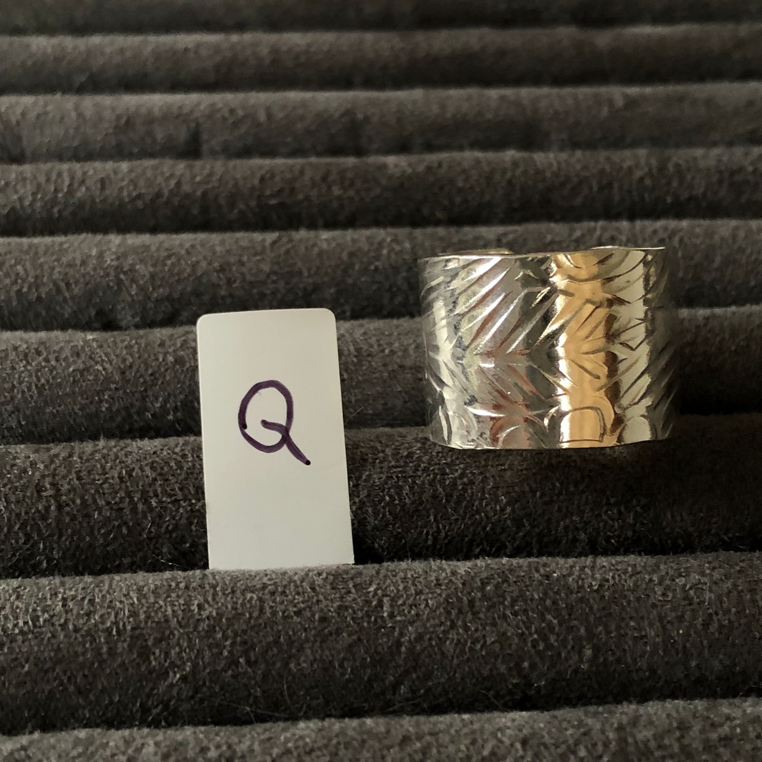 Open back printed band - size Q