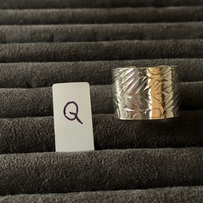 Open back printed band - size Q