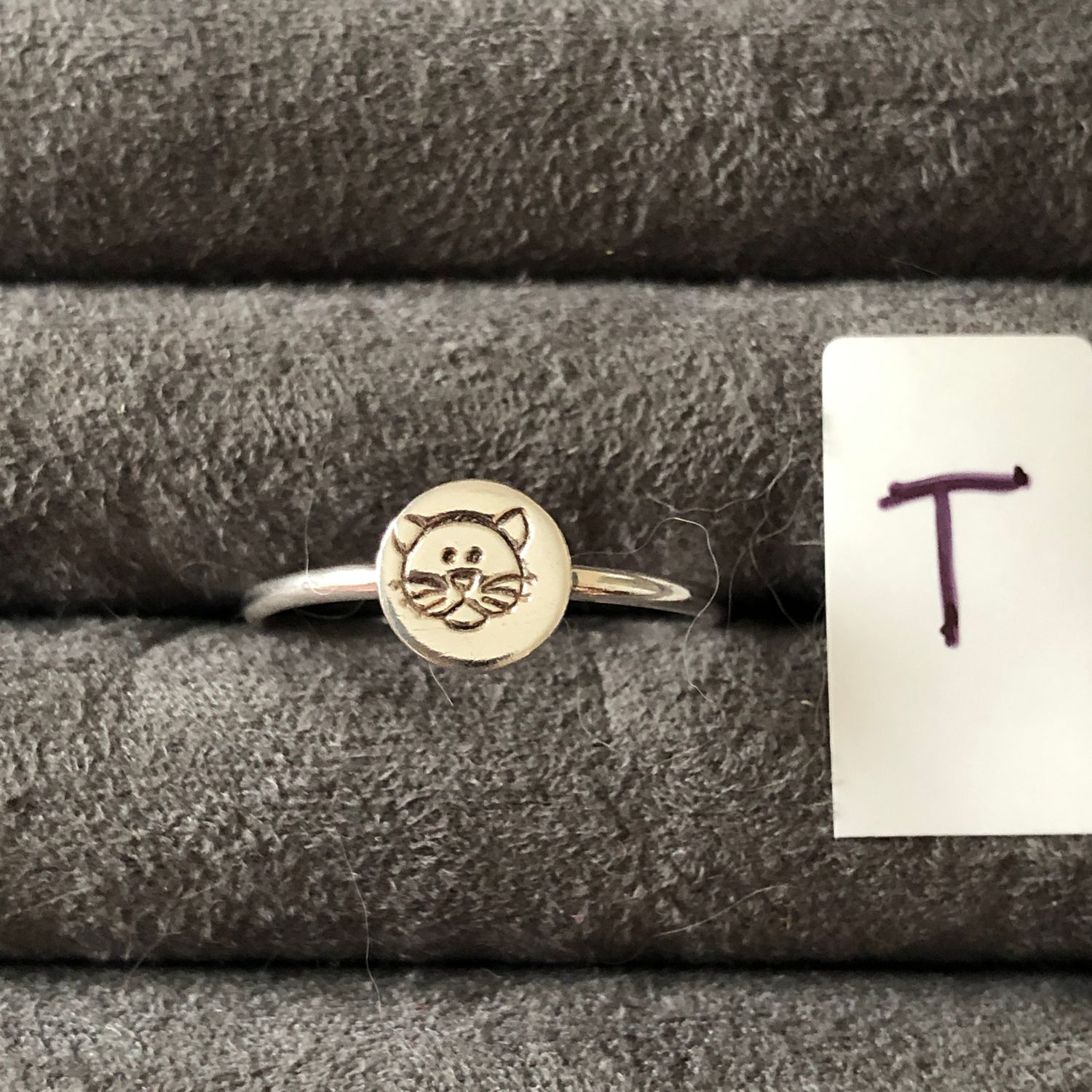 Nugget ring: size T - kitty