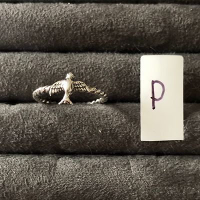 Charm ring: size P - birdie
